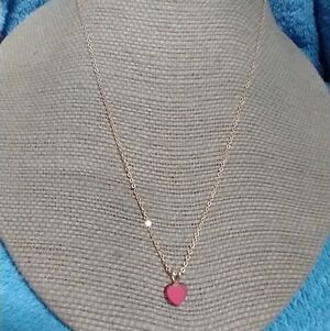 Elegant Red Heart Pendant Necklace vintage